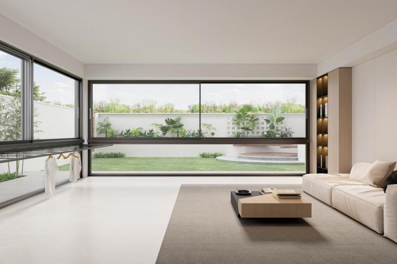 封阳台玻璃怎么选？这些细节要注意，装修不踩坑！