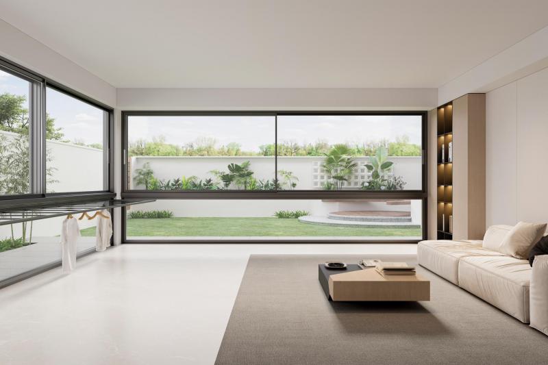 新标门窗融合传统工艺与现代科技，打造高颜且安全的大玻璃全景幕墙窗