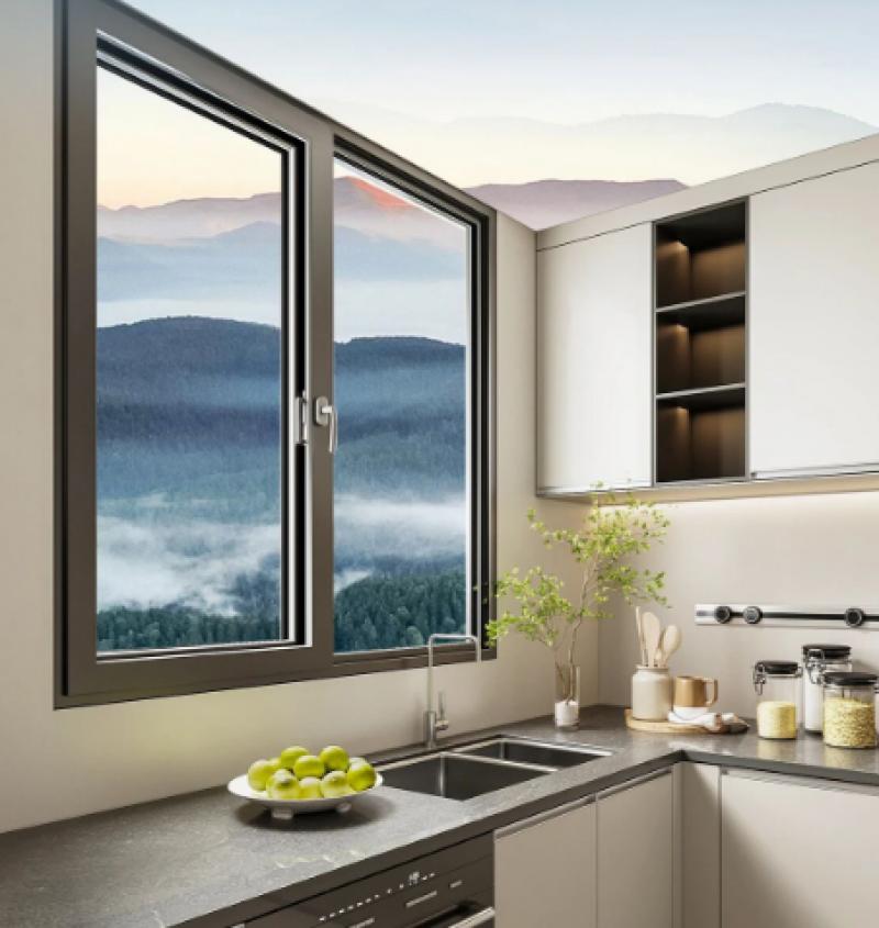 厨卫空间焕新秘籍！盈光系列全景外开窗，小空间也有大视野